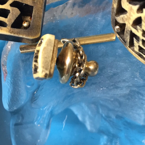 🖤SWANK vintage Chinese letter design cufflinks n lapel pin set - Picture 5 of 13